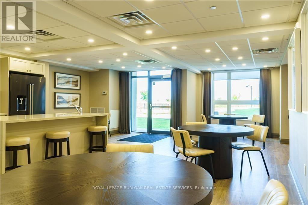 Photo 27 of 135 101 Shoreview Place, Hamilton ON
