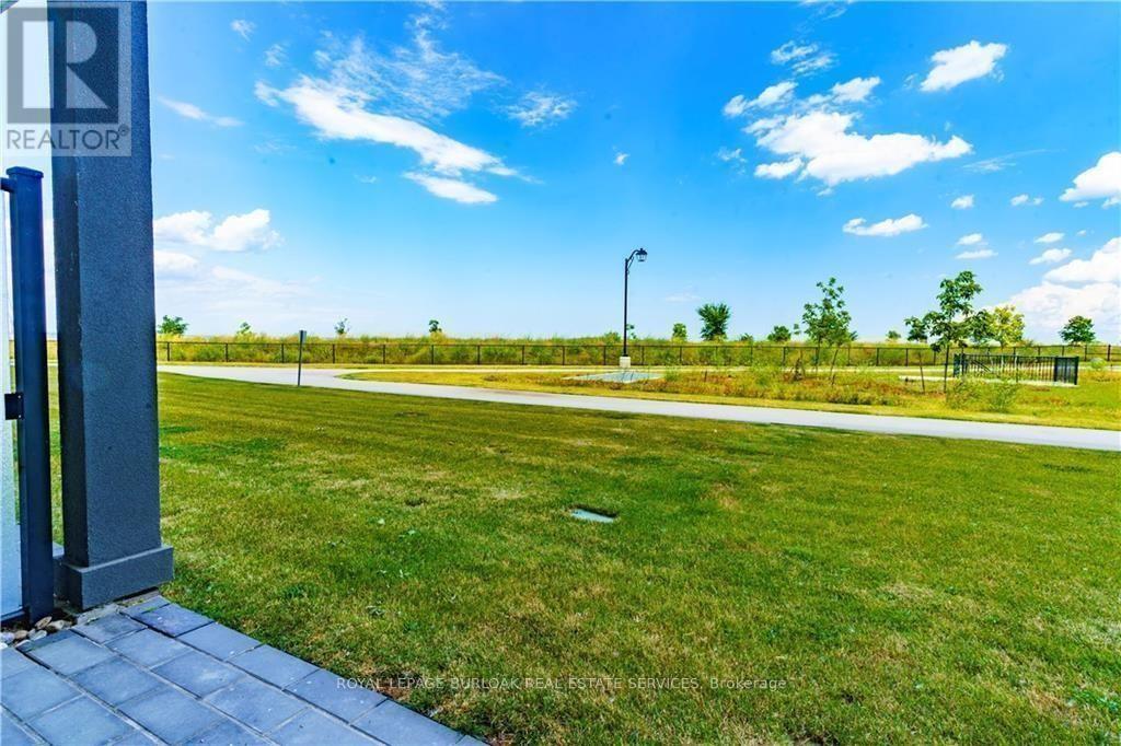 Photo 23 of 135 101 Shoreview Place, Hamilton ON