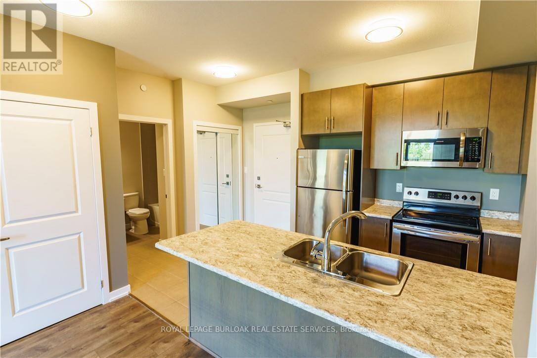 Photo 6 of 135 101 Shoreview Place, Hamilton ON