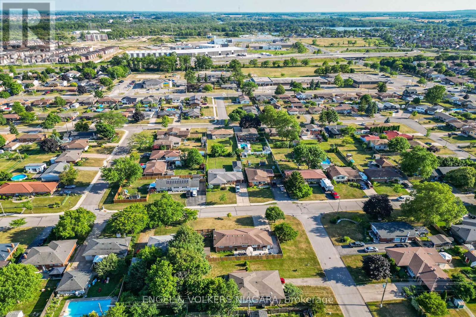 Photo 41 of 90 Rose Avenue, Thorold ON