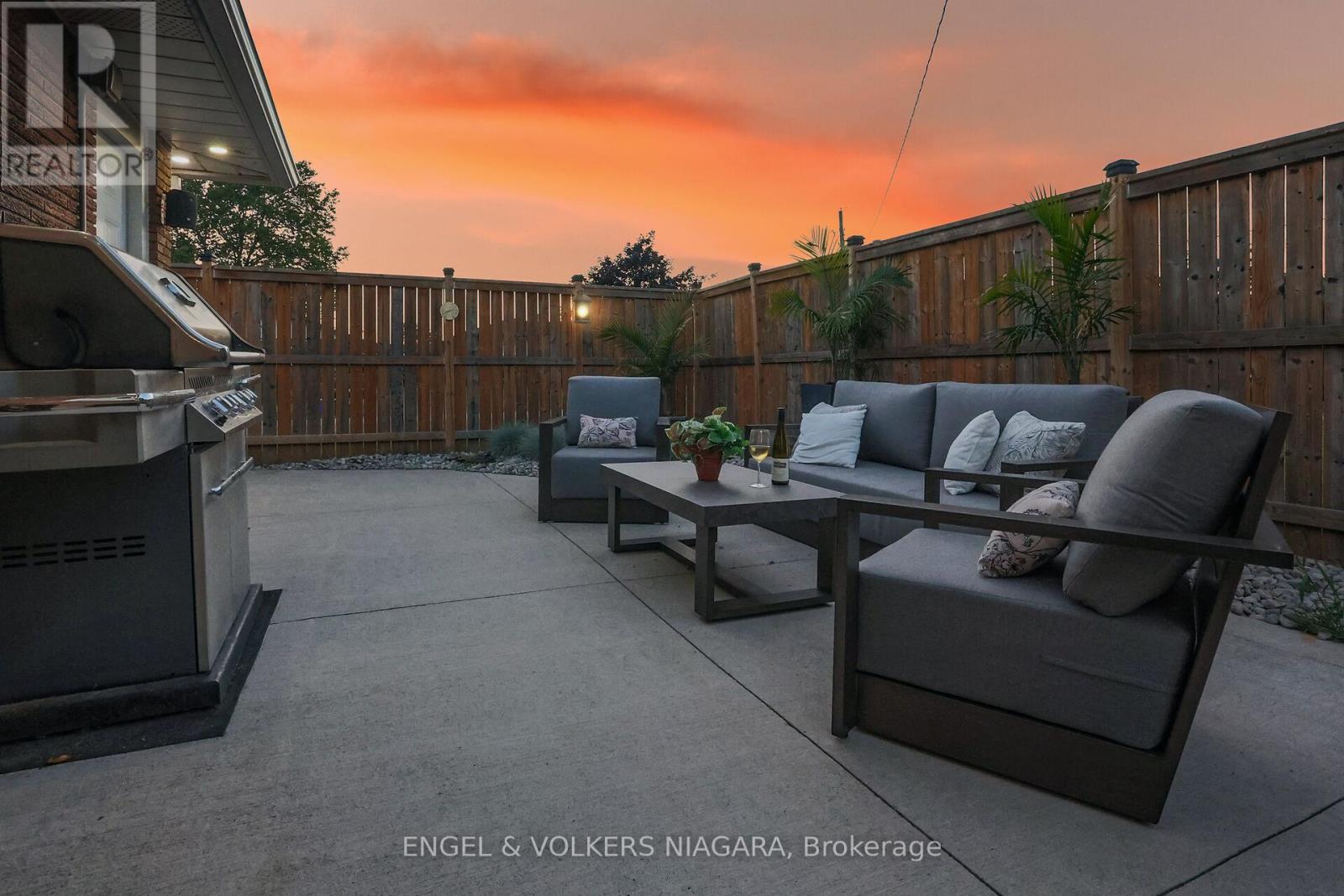 Photo 45 of 90 Rose Avenue, Thorold ON