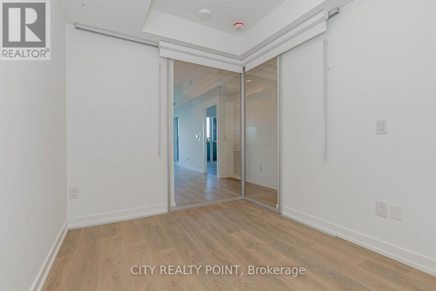 Photo 10 of 820 1100 Sheppard Avenue W, Toronto ON