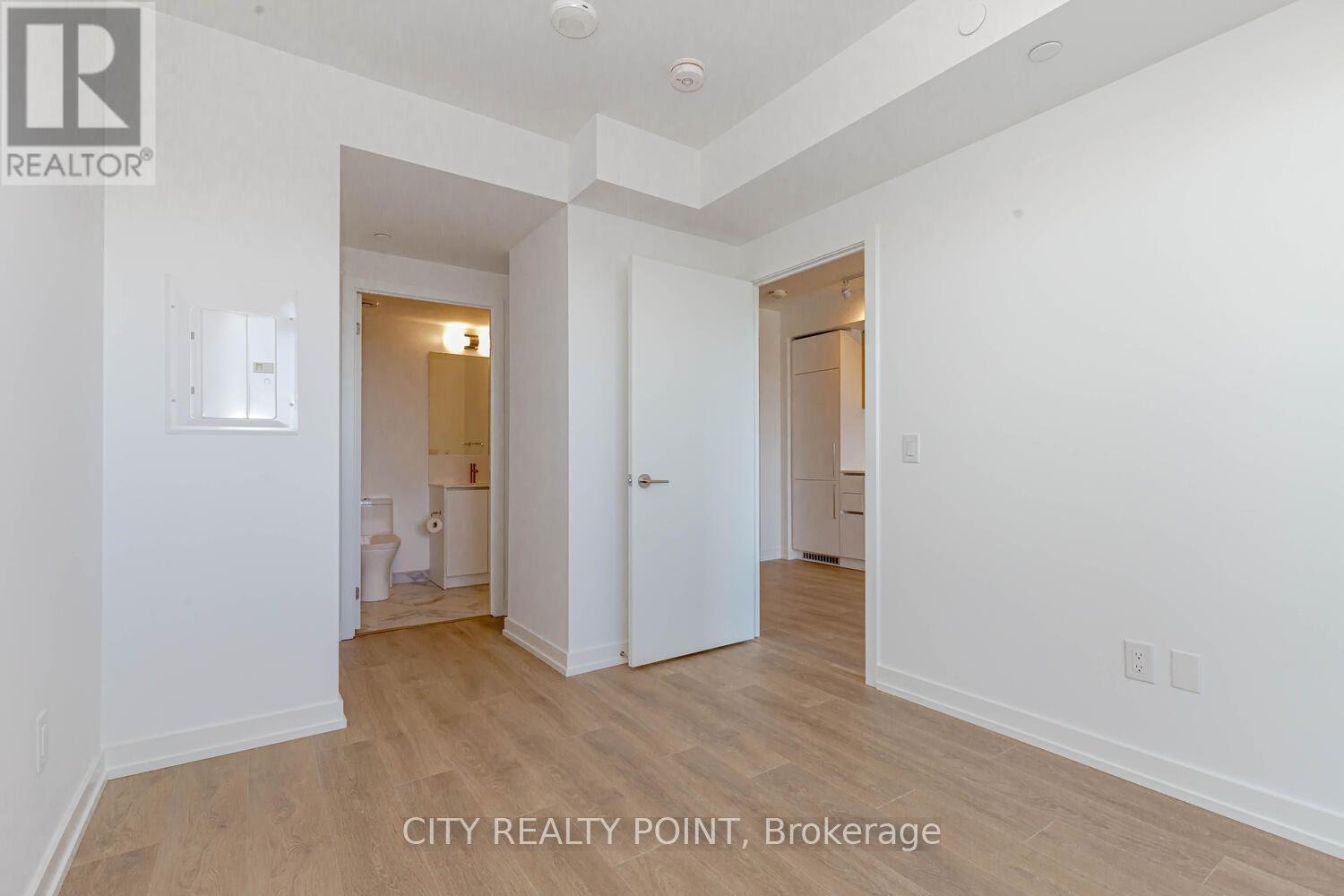 Photo 13 of 820 1100 Sheppard Avenue W, Toronto ON