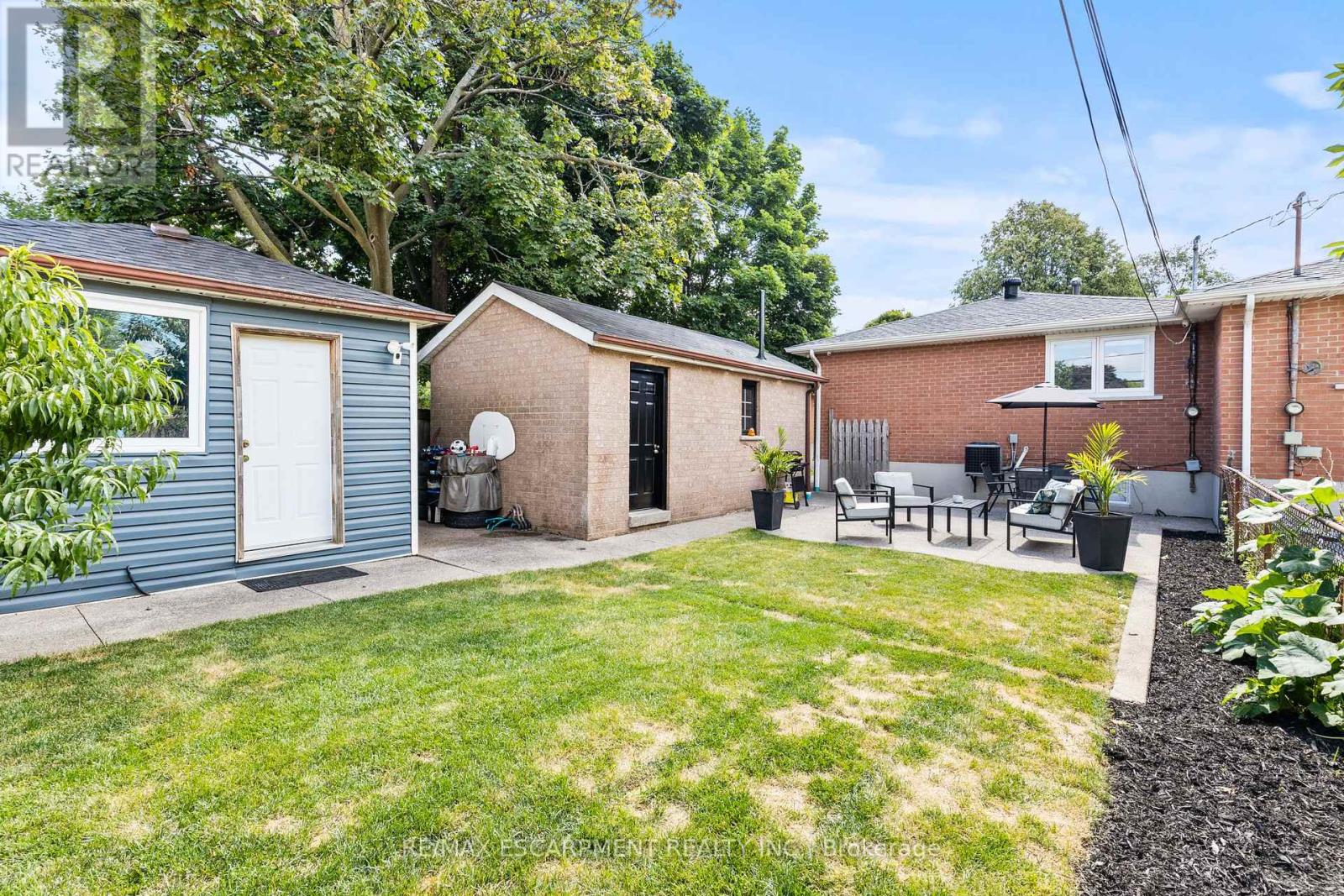 Photo 25 of 1298 Napier Crescent, Oakville ON