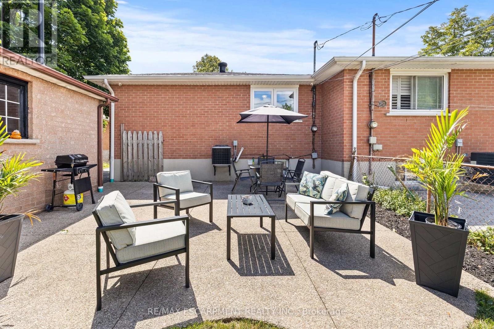 Photo 26 of 1298 Napier Crescent, Oakville ON