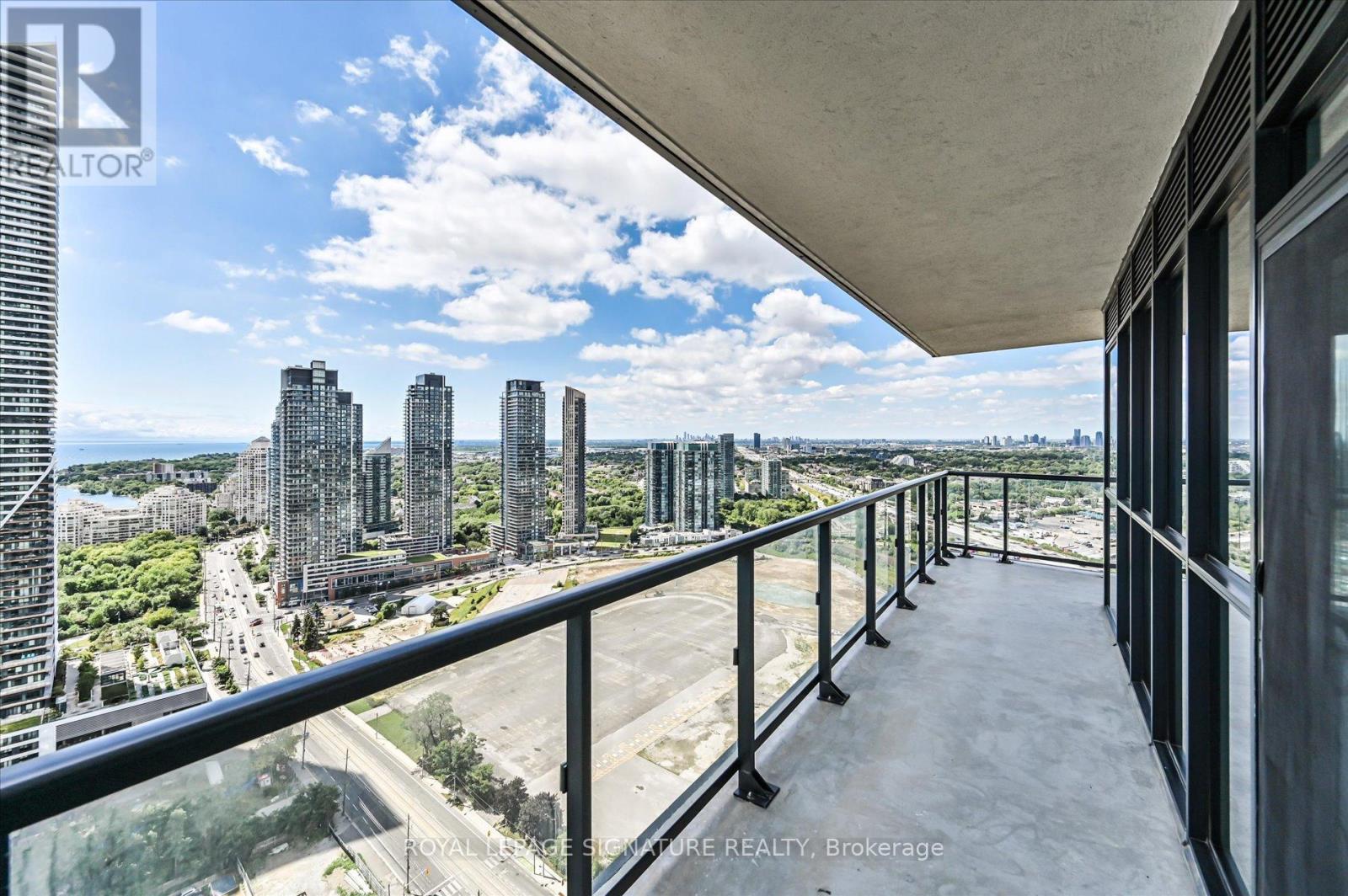 Photo 32 of 3308 38 Annie Craig Drive, Toronto ON