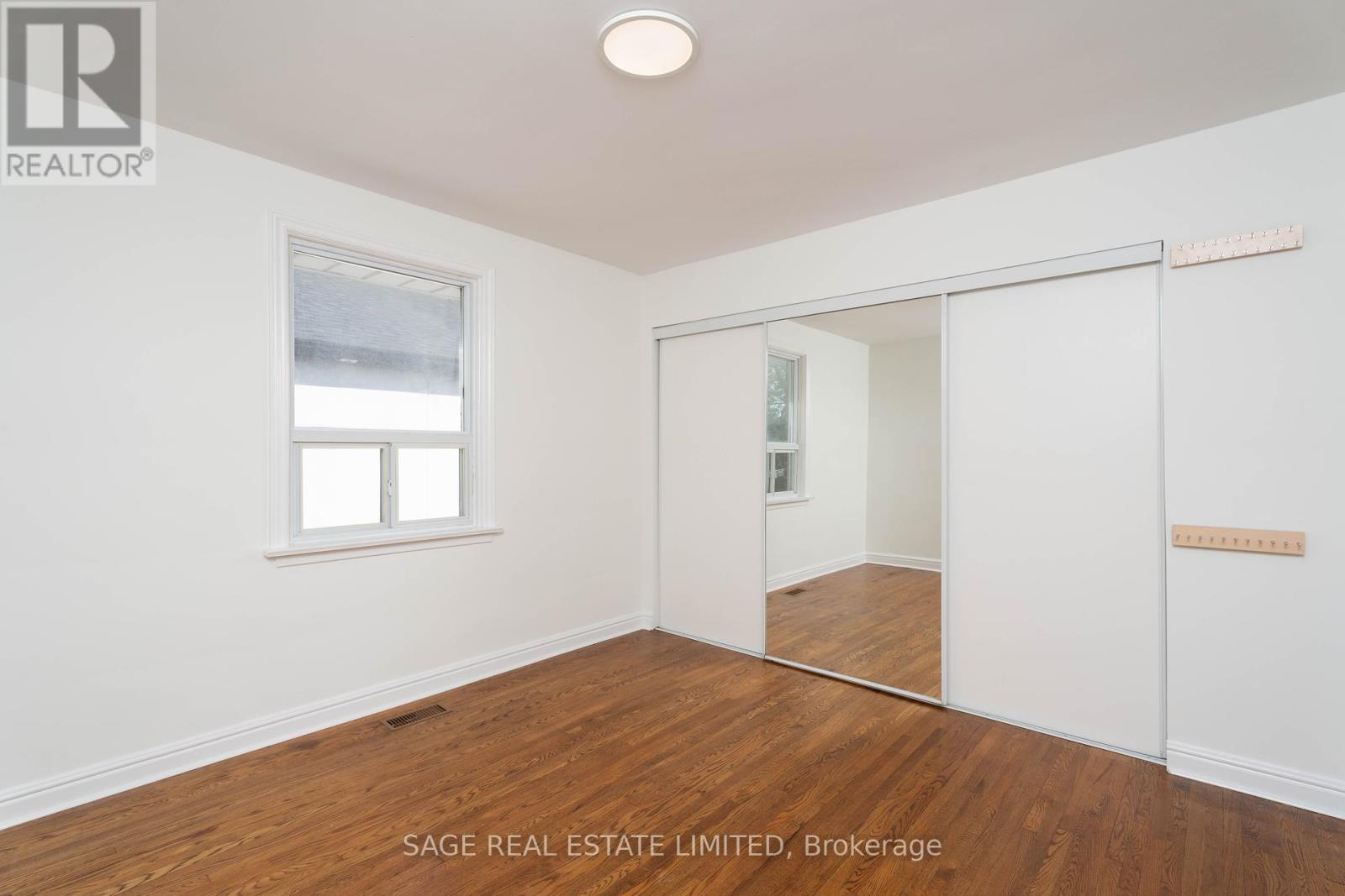 Photo 12 of 3 16 Simpson Avenue, Toronto ON