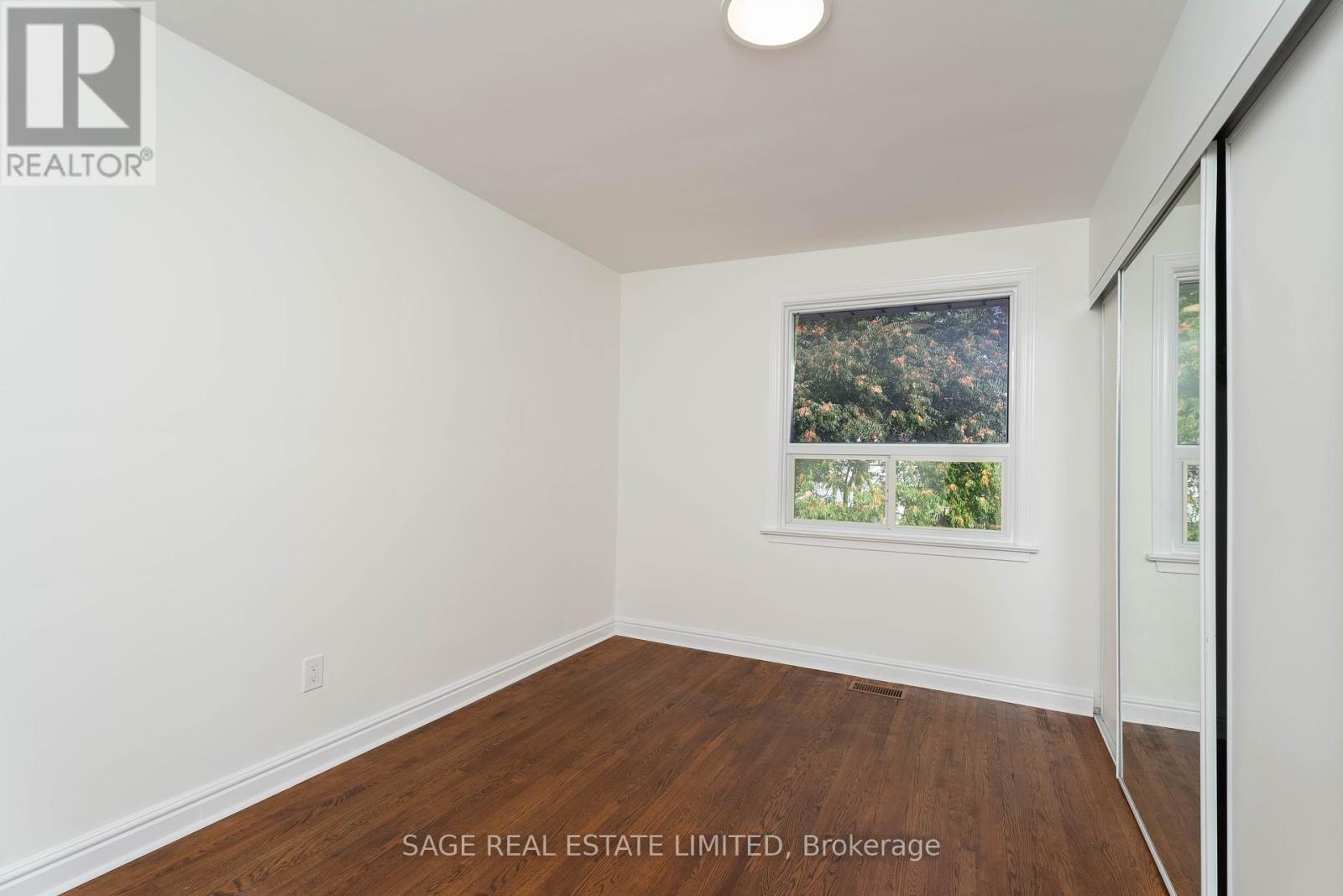 Photo 9 of 3 16 Simpson Avenue, Toronto ON