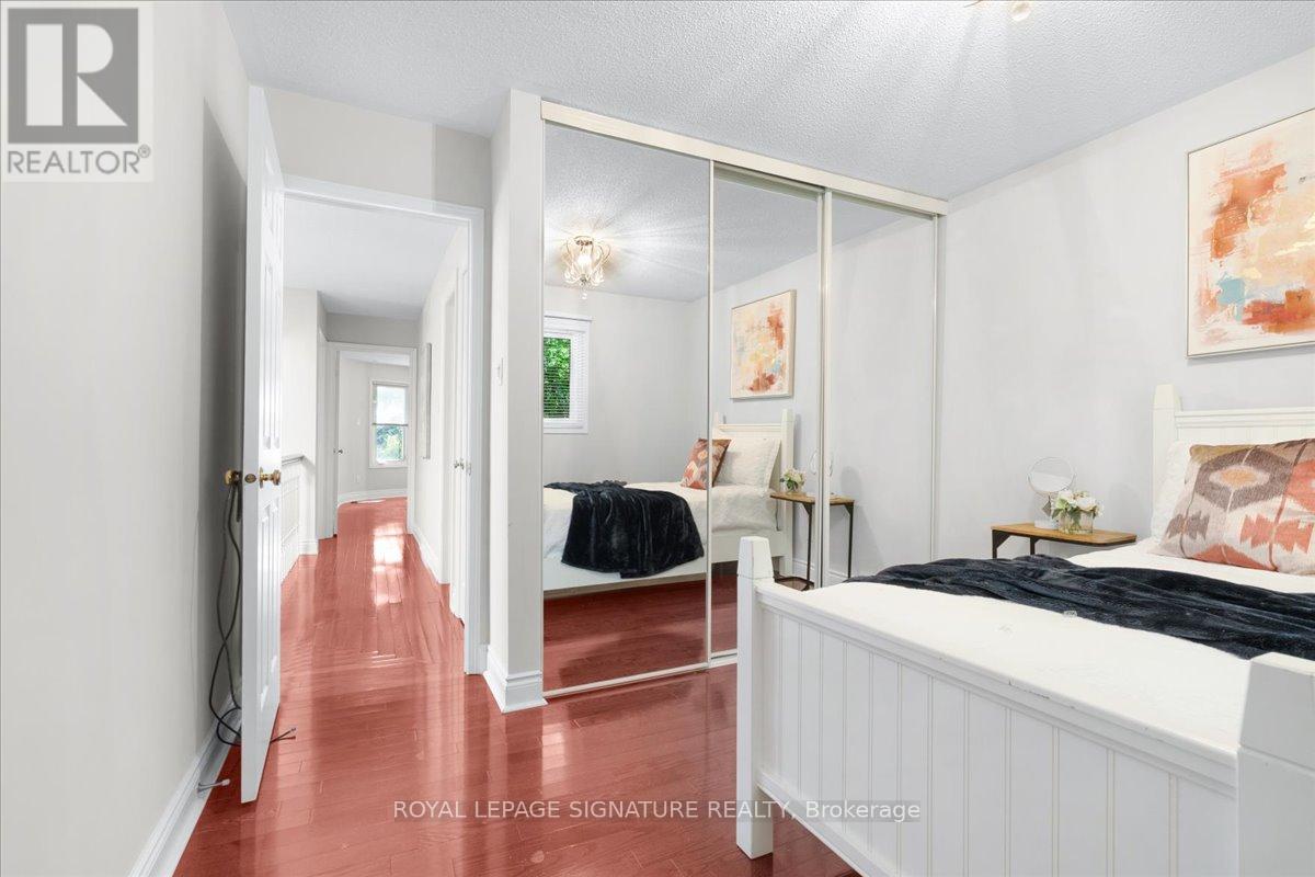 Photo 30 of 6019 Tillsdown Drive, Mississauga ON