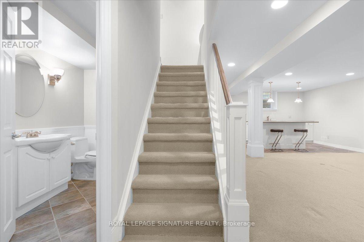 Photo 36 of 6019 Tillsdown Drive, Mississauga ON