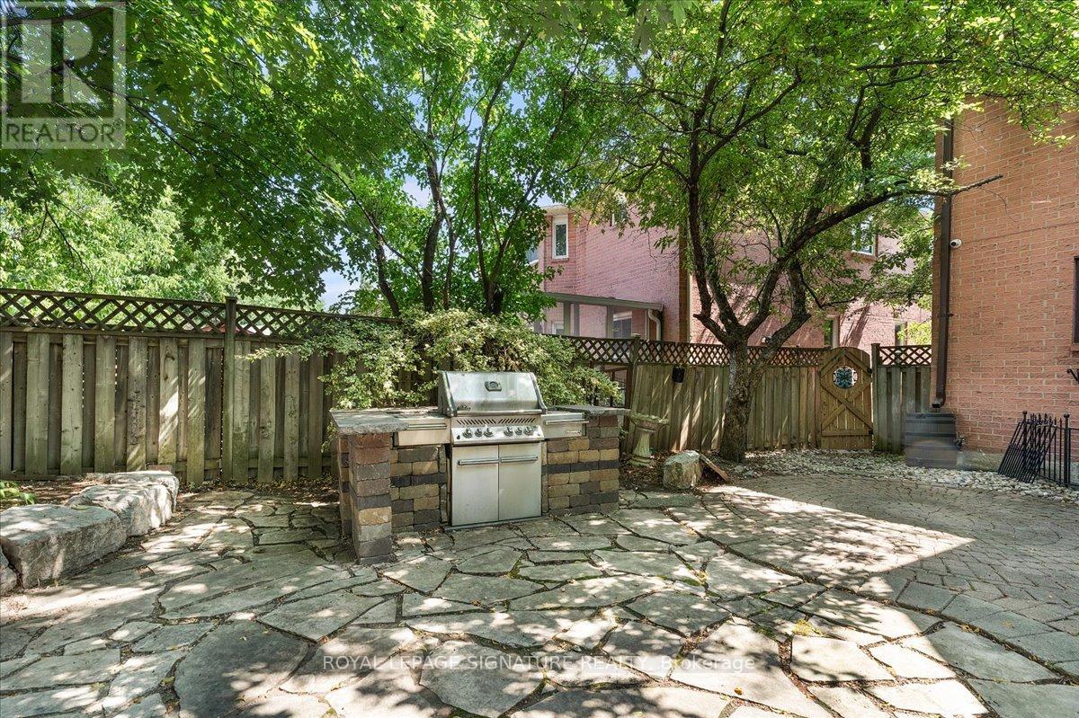 Photo 45 of 6019 Tillsdown Drive, Mississauga ON