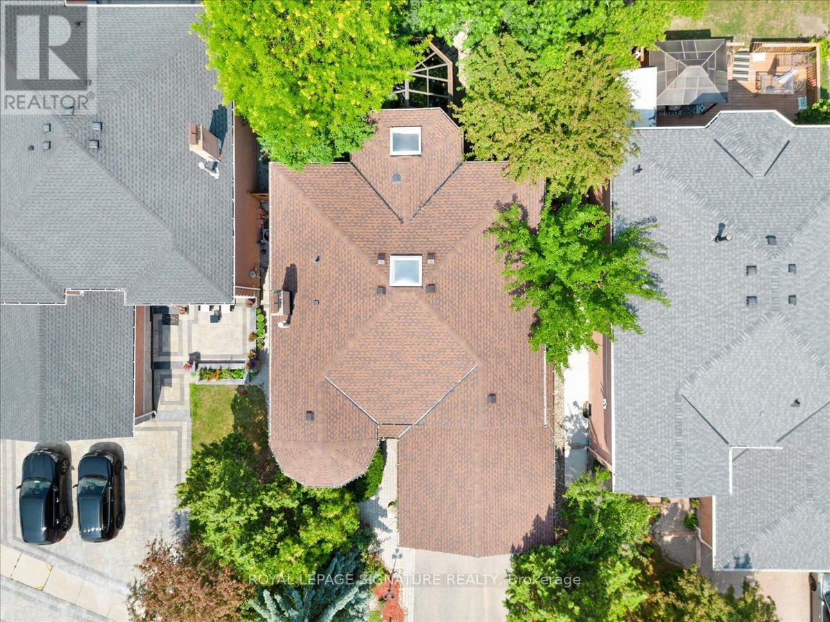Photo 47 of 6019 Tillsdown Drive, Mississauga ON