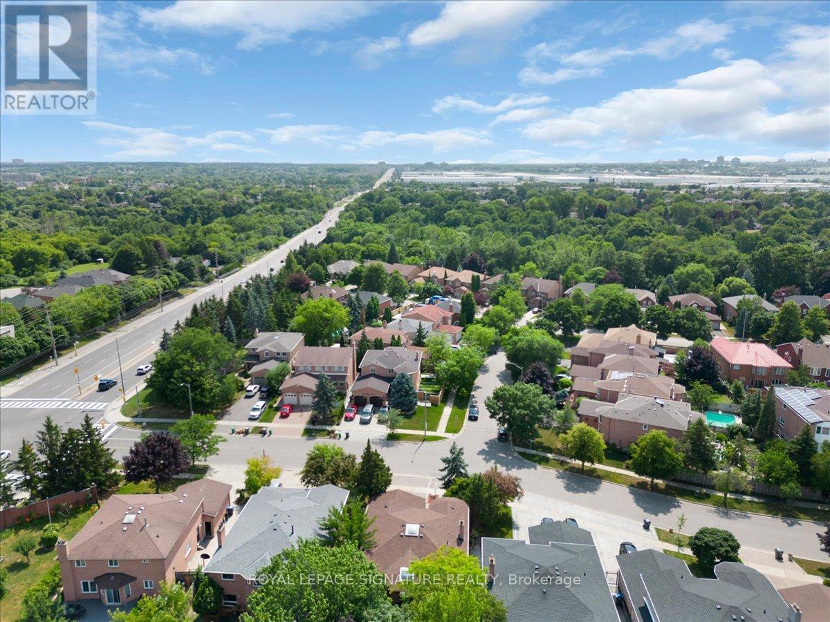 Photo 49 of 6019 Tillsdown Drive, Mississauga ON