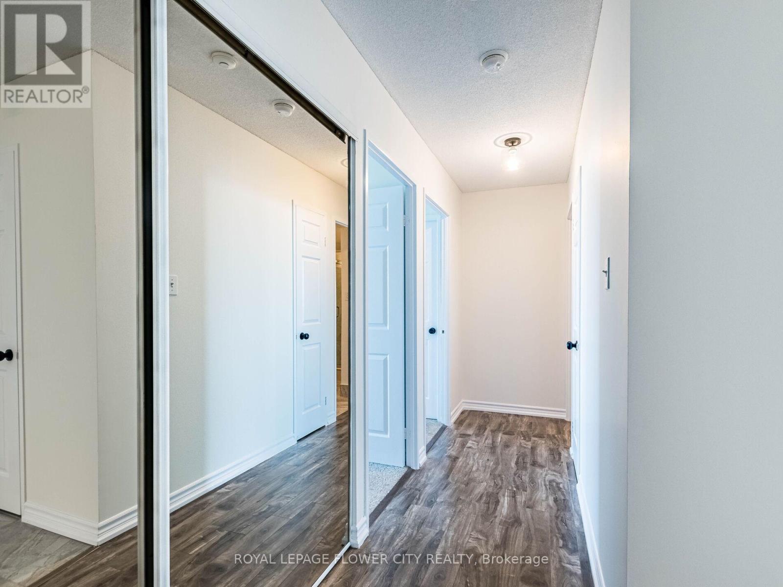 Photo 12 of 2109 30 Malta Avenue, Brampton ON