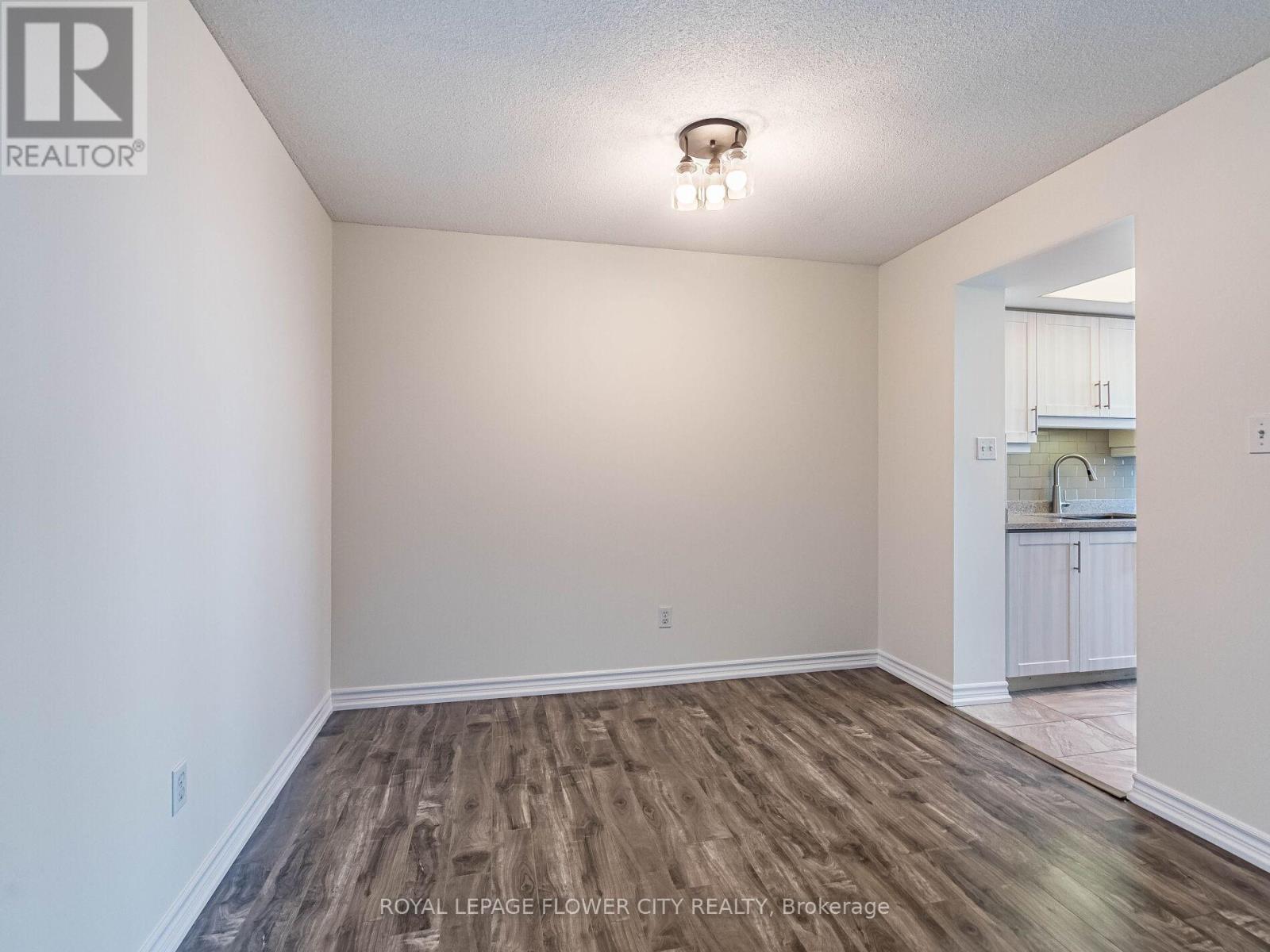 Photo 17 of 2109 30 Malta Avenue, Brampton ON