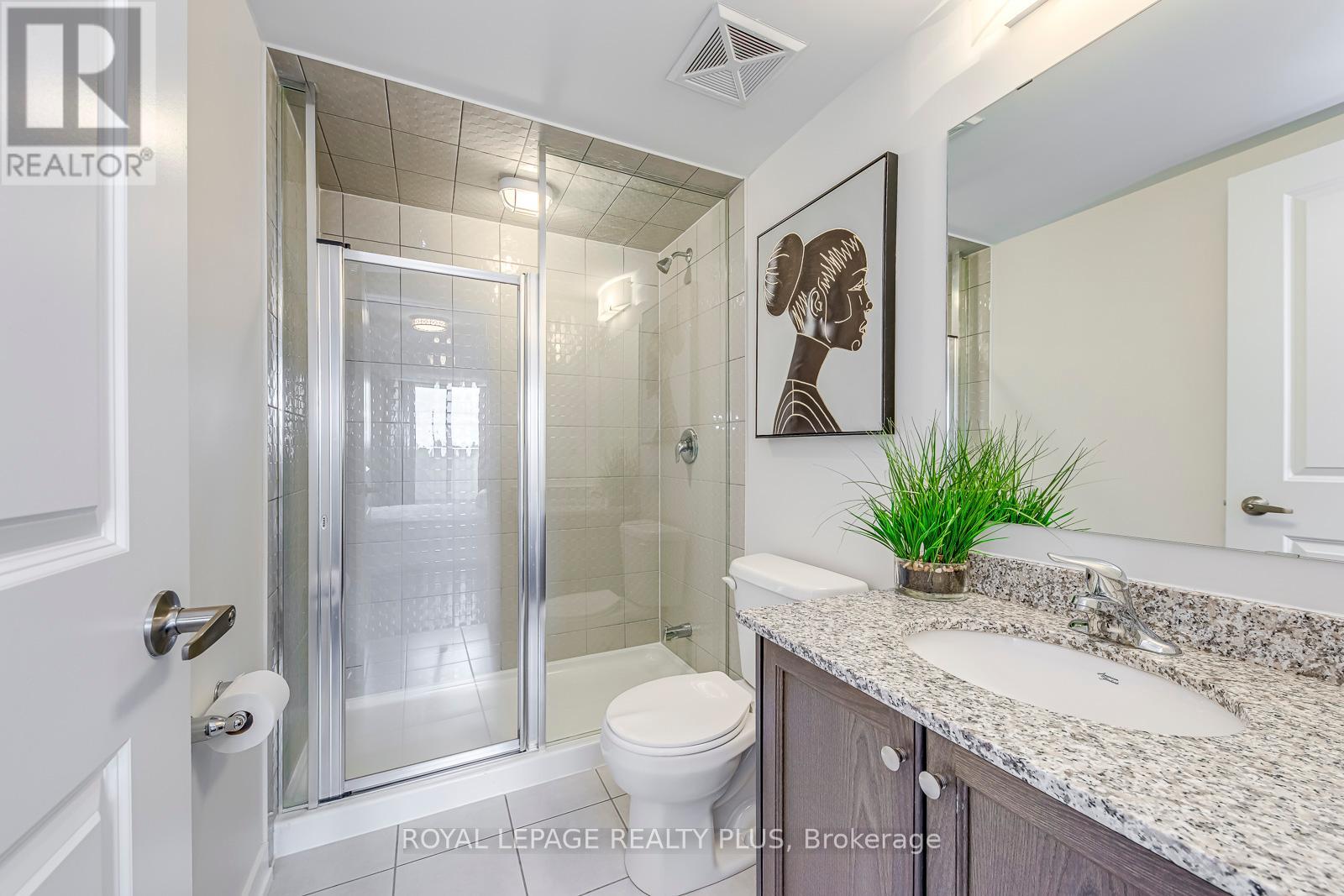 Photo 24 of 510 10 Drummond Street, Toronto ON