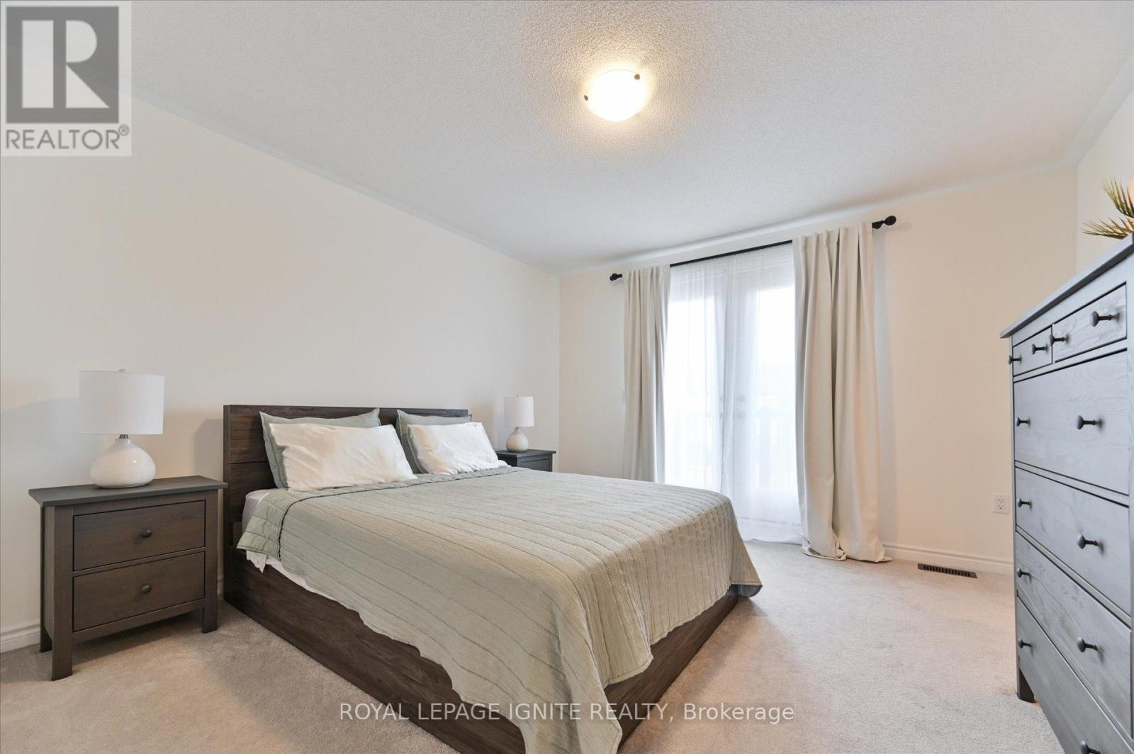 Photo 26 of 39 Minnock Street, Caledon ON