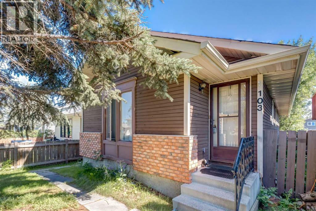 103 Shawglen Way SW, Calgary, Alberta