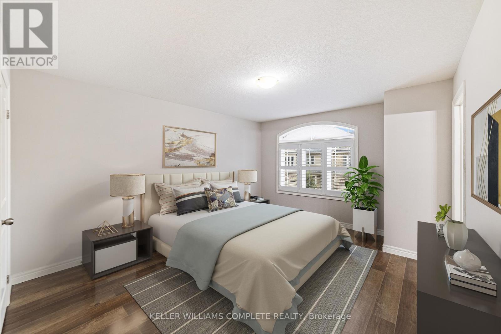 Photo 12 of 14 Serenity Lane, Hamilton ON
