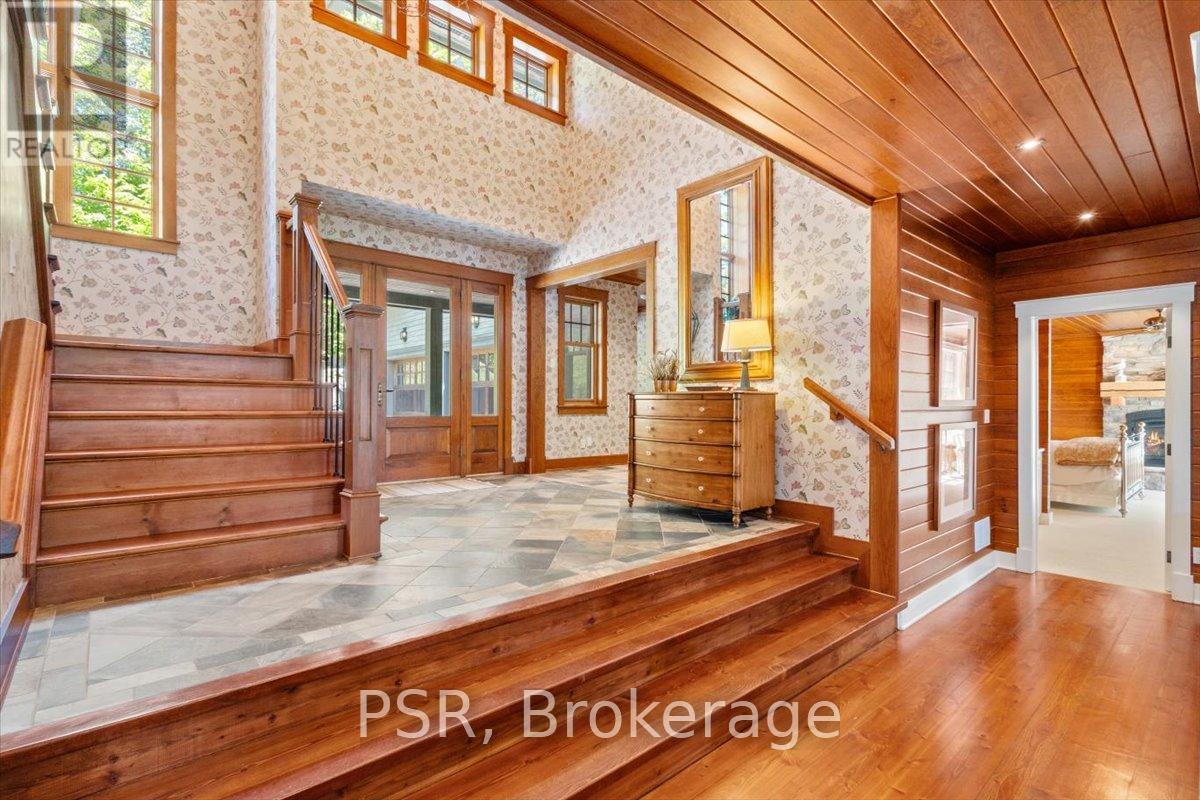 Photo 12 of 4 Ditchburn Drive, Seguin ON