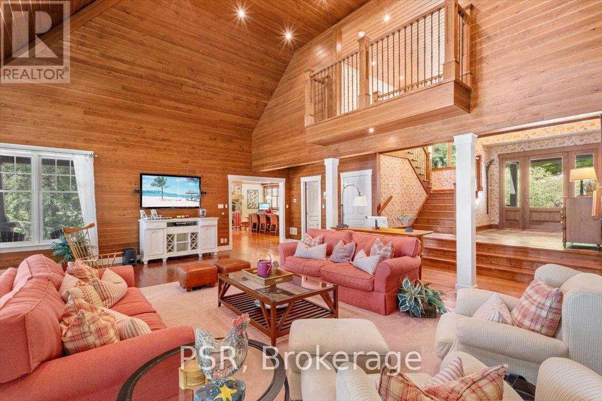 Photo 13 of 4 Ditchburn Drive, Seguin ON