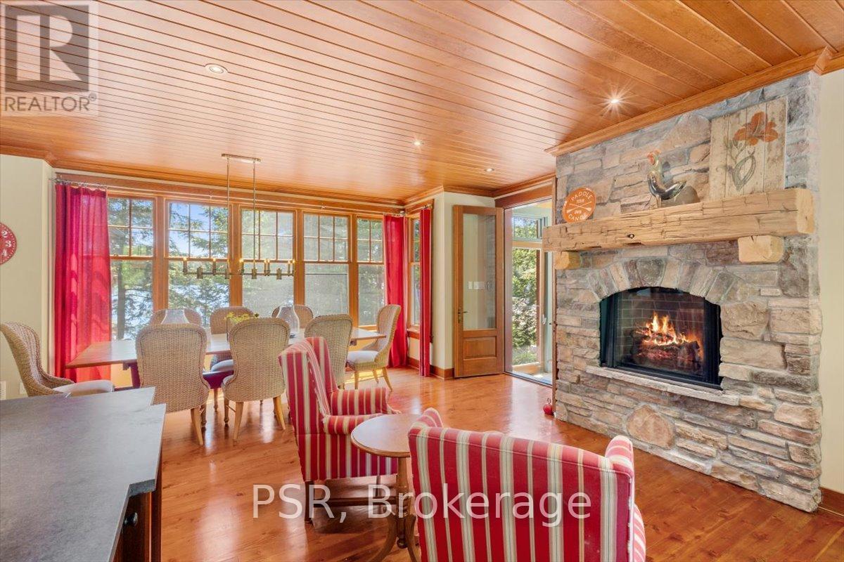 Photo 20 of 4 Ditchburn Drive, Seguin ON