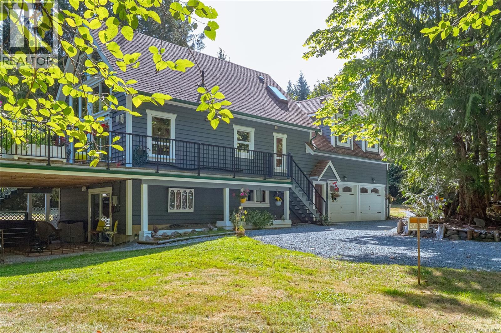 Photo 2 of 10821 Chemainus Rd, Saltair BC