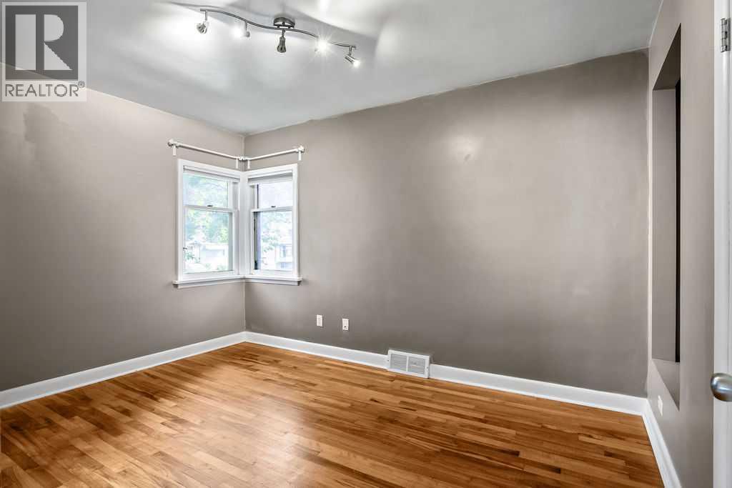 Single Family House Bungalow for Sale in   Avenue NW Mount Pleasant Calgary 
