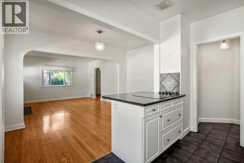 Single Family House Bungalow for Sale in   Avenue NW Mount Pleasant Calgary 