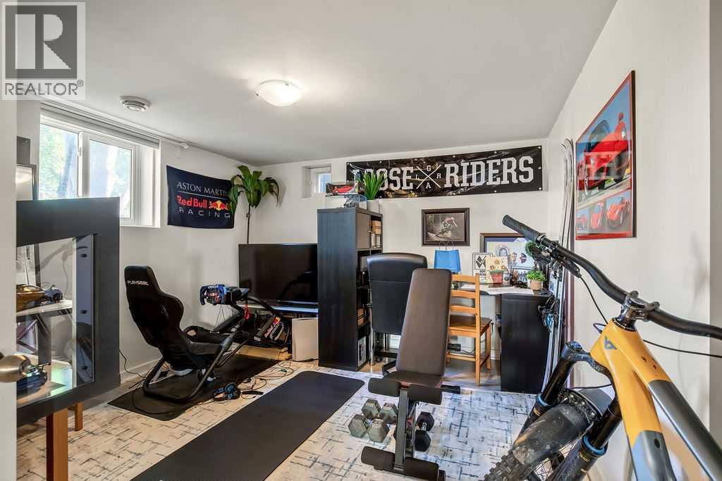 Single Family House Bungalow for Sale in   Avenue NW Mount Pleasant Calgary 
