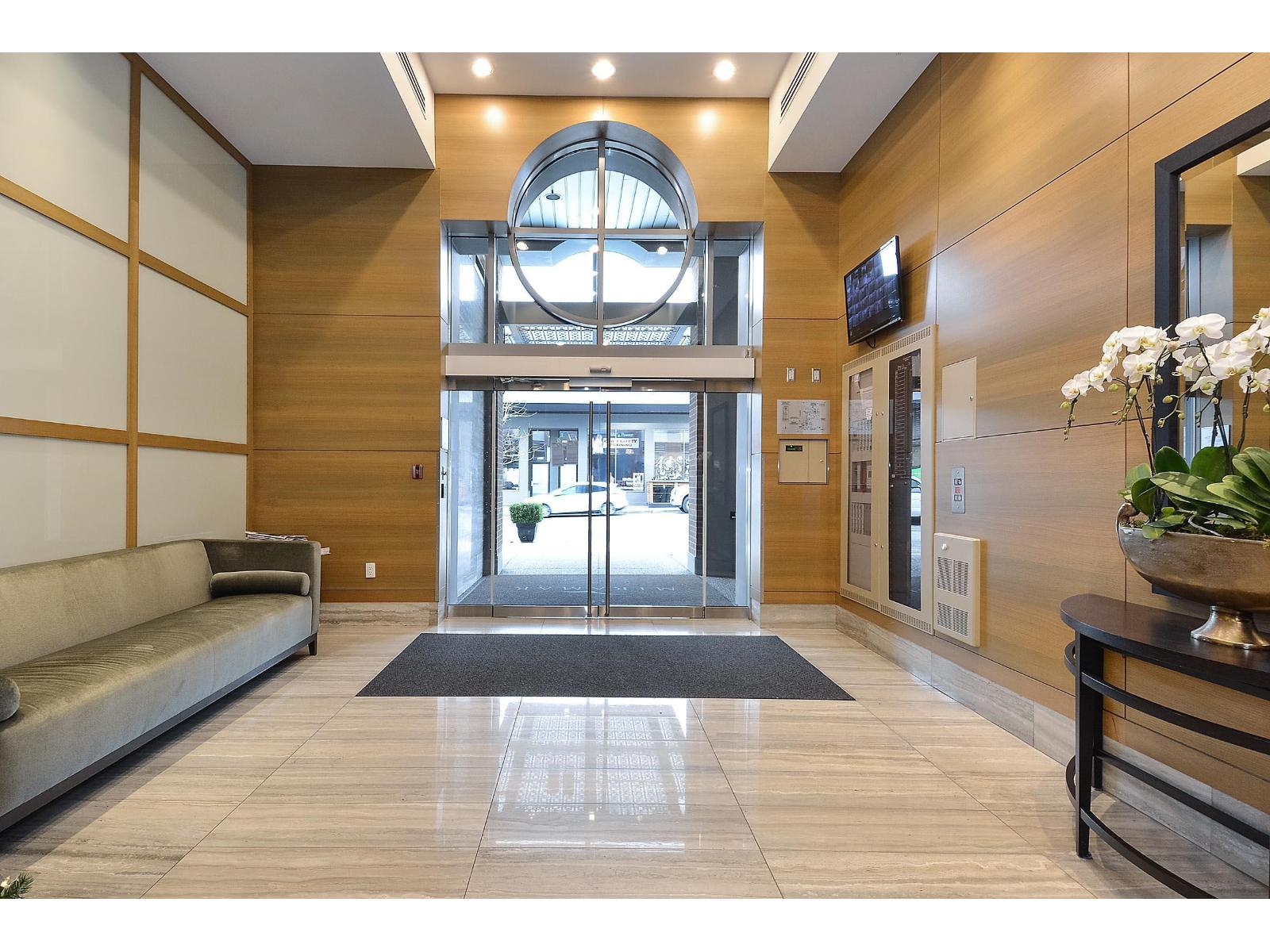 1207 15152 RUSSELL AVENUE, White Rock