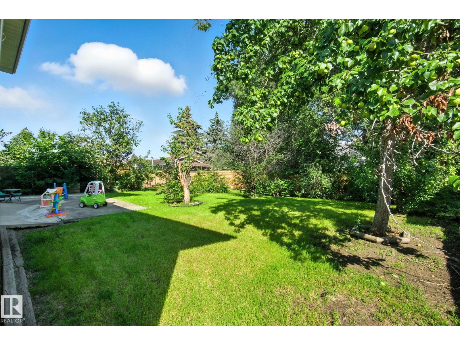 Photo 48 of 8731 180 St Nw, Edmonton AB
