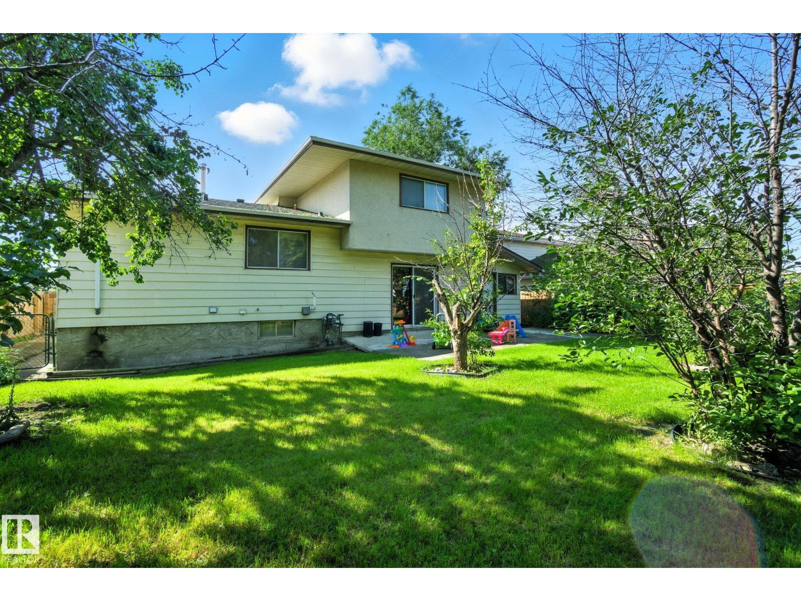 Photo 49 of 8731 180 St Nw, Edmonton AB