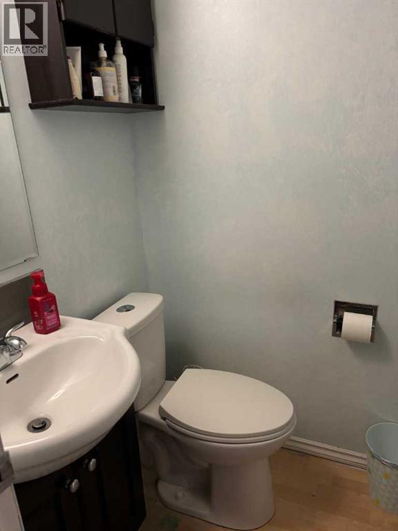 Single Family House for Sale in    Avenue SE Forest Heights Calgary 