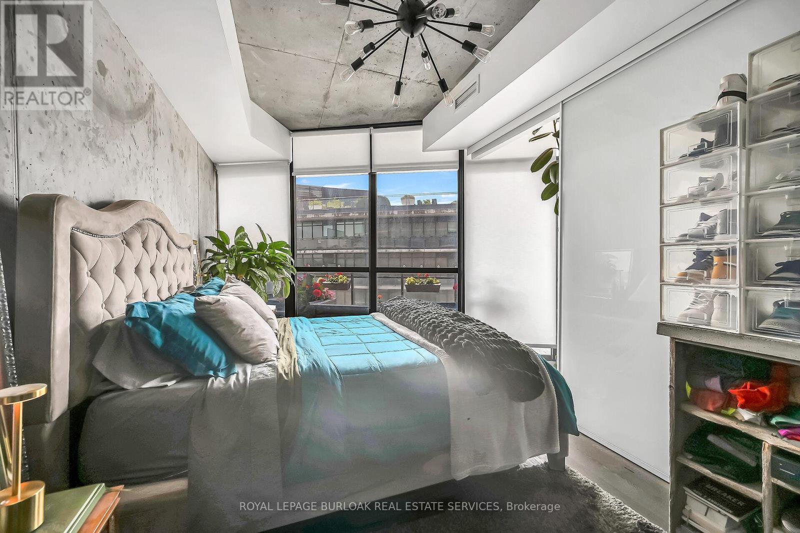 Photo 22 of 902 1201 Dundas Street E, Toronto ON