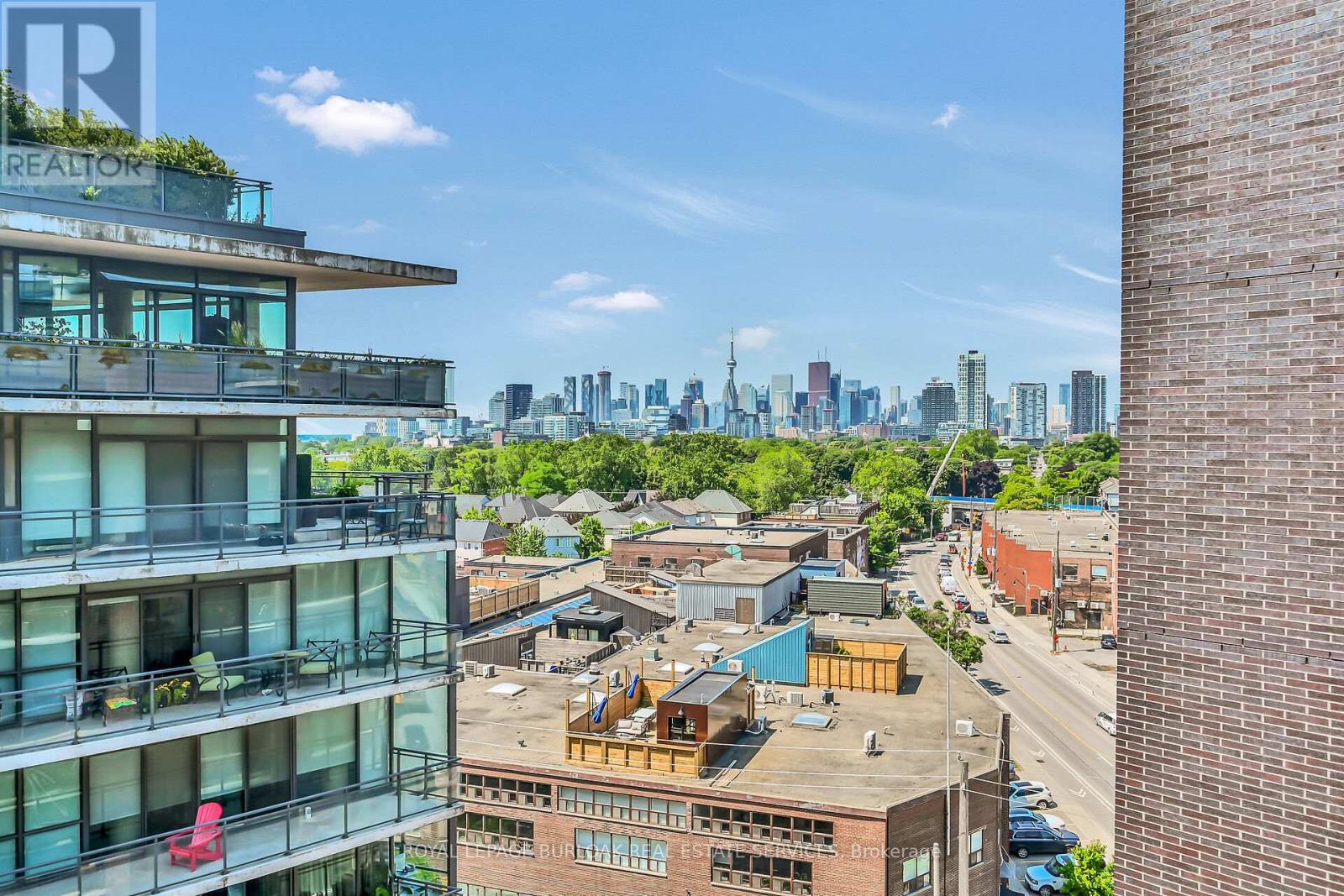 Photo 29 of 902 1201 Dundas Street E, Toronto ON