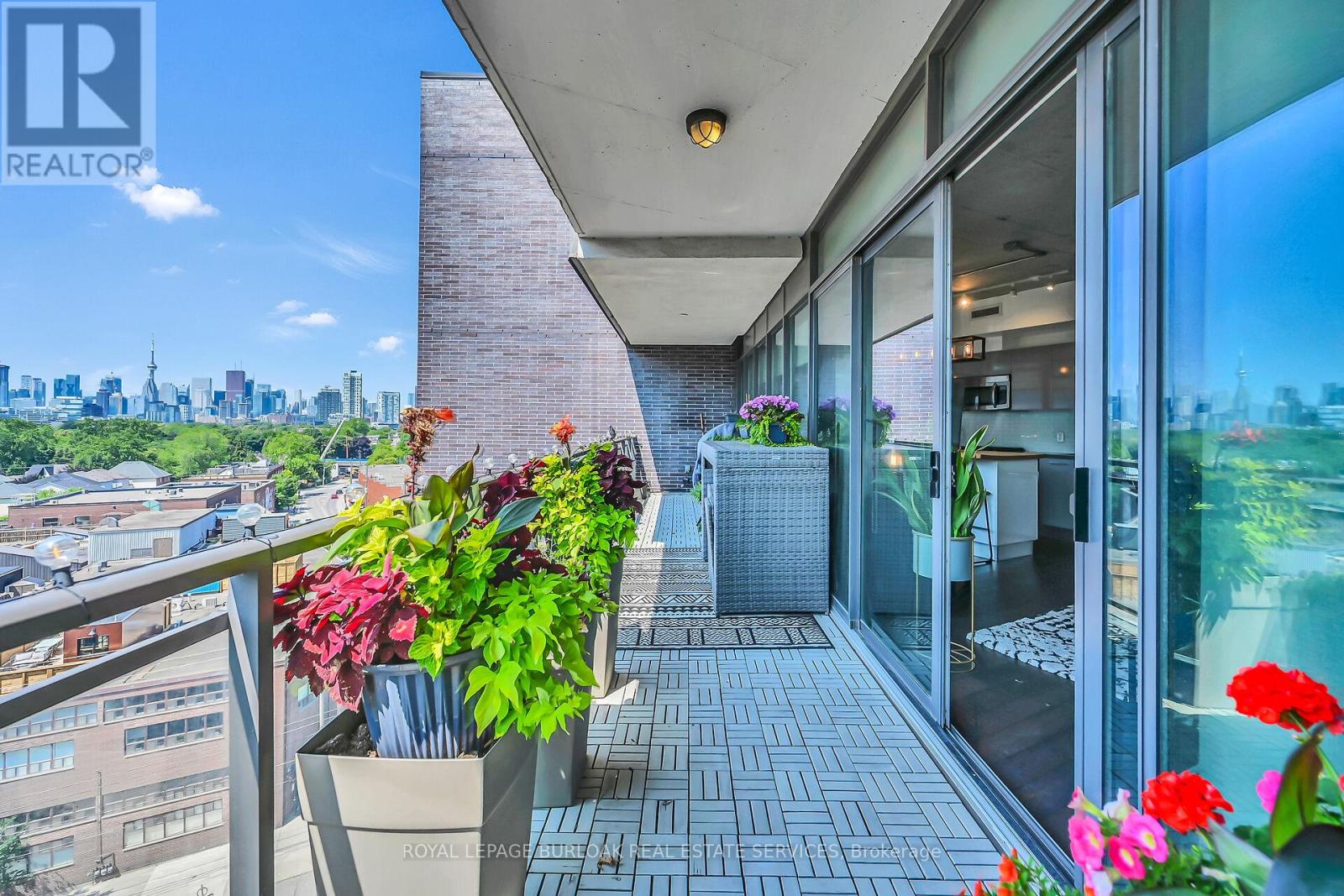 Photo 28 of 902 1201 Dundas Street E, Toronto ON