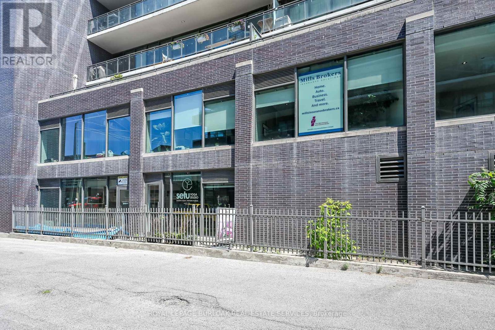 Photo 38 of 902 1201 Dundas Street E, Toronto ON