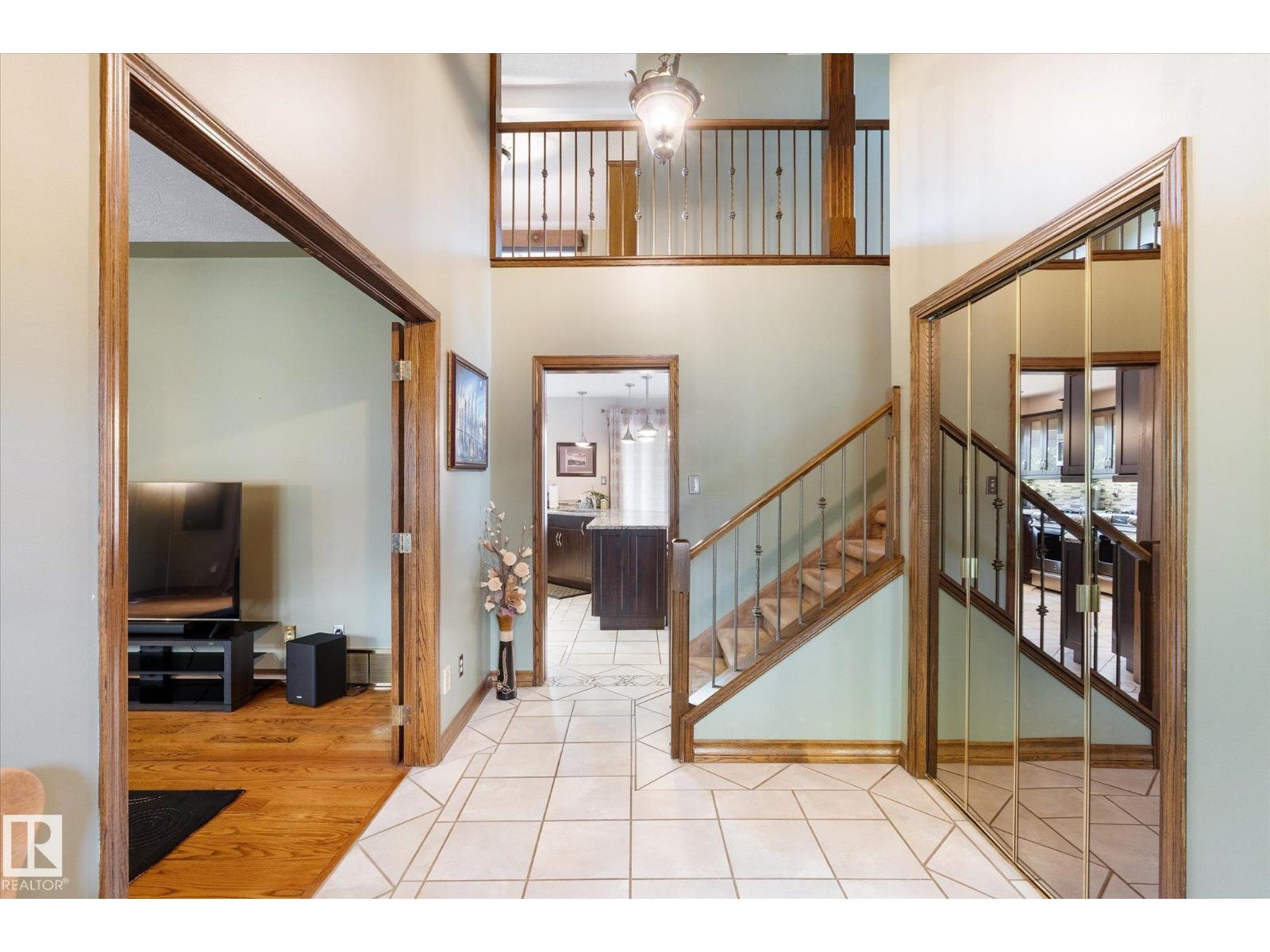 Photo 28 of 17524 55 Av Nw, Edmonton AB