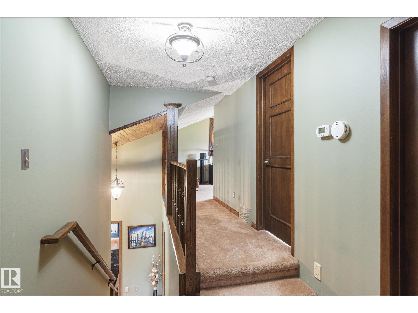 Photo 29 of 17524 55 Av Nw, Edmonton AB