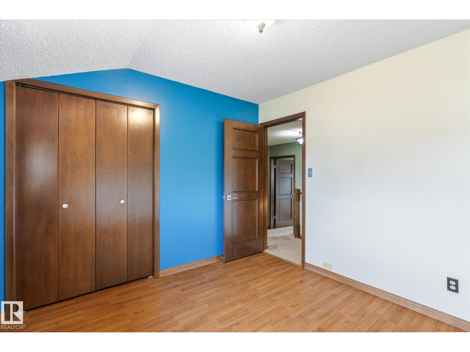 Photo 36 of 17524 55 Av Nw, Edmonton AB