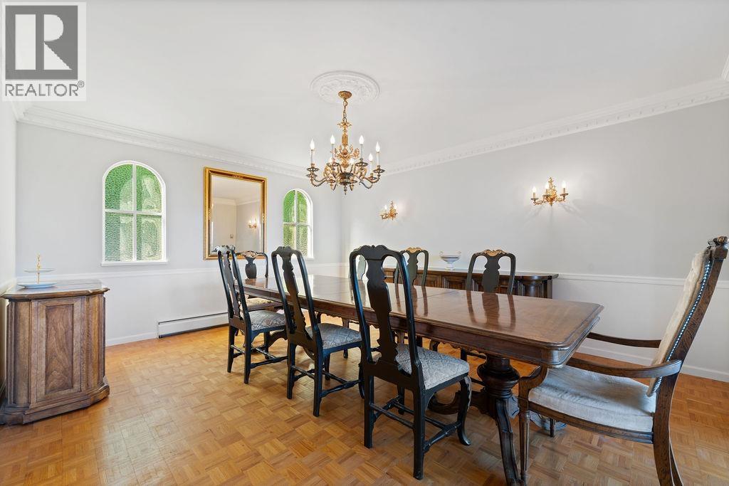 1373 CAMWELL DRIVE, West Vancouver