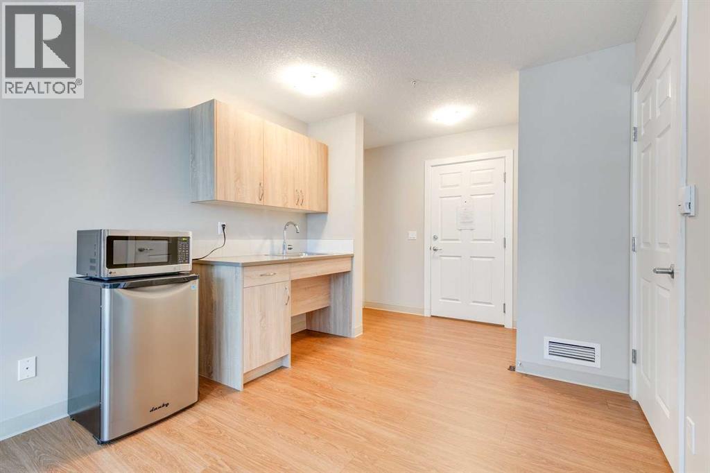 Single Family House for Sale in   Eversyde Avenue SW Evergreen Calgary 