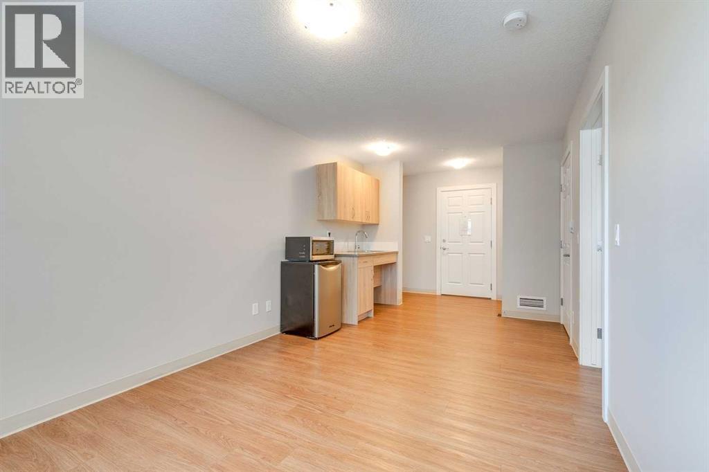 Single Family House for Sale in   Eversyde Avenue SW Evergreen Calgary 
