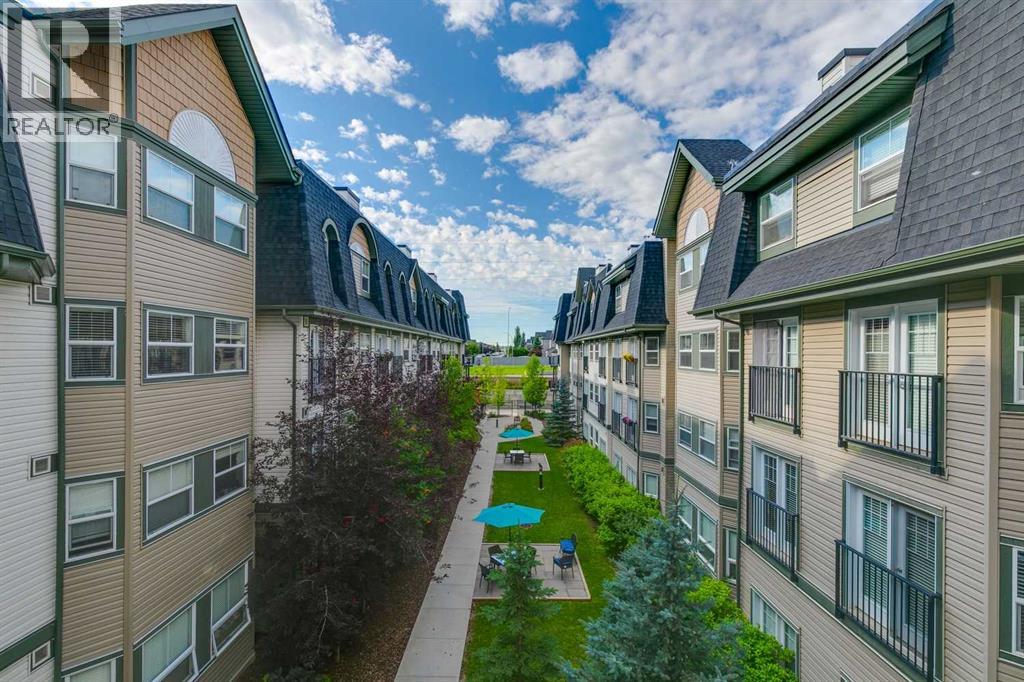 Single Family House for Sale in   Eversyde Avenue SW Evergreen Calgary 