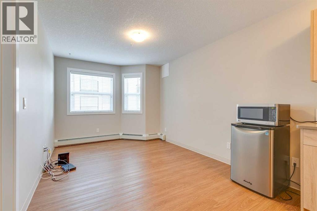 Single Family House for Sale in   Eversyde Avenue SW Evergreen Calgary 