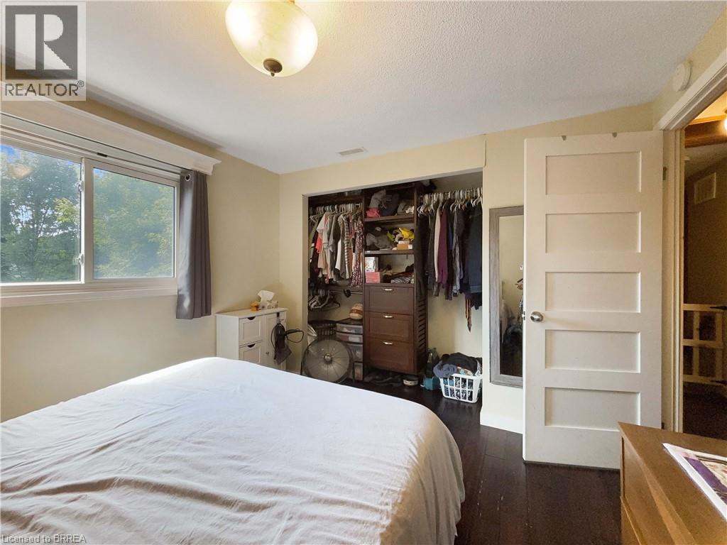 Photo 21 of 177 Banbury Road, Brantford ON