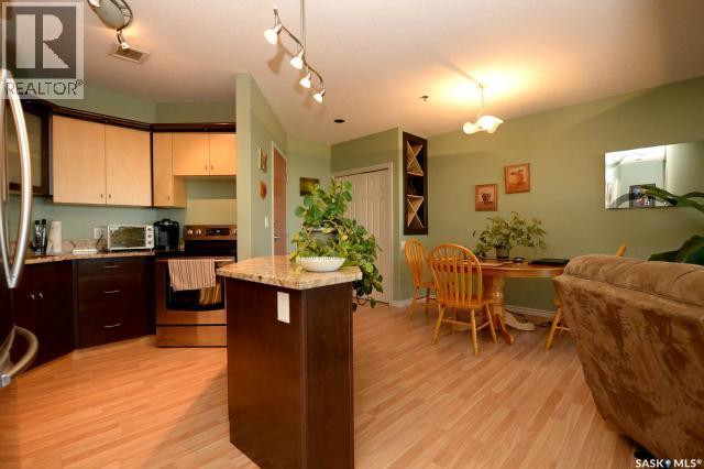 Photo 14 of Ph 104 1914 Hamilton Street, Regina SK