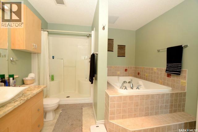 Photo 32 of Ph 104 1914 Hamilton Street, Regina SK