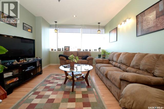 Photo 5 of Ph 104 1914 Hamilton Street, Regina SK